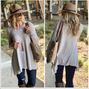 Gray a-line tunic shirt.